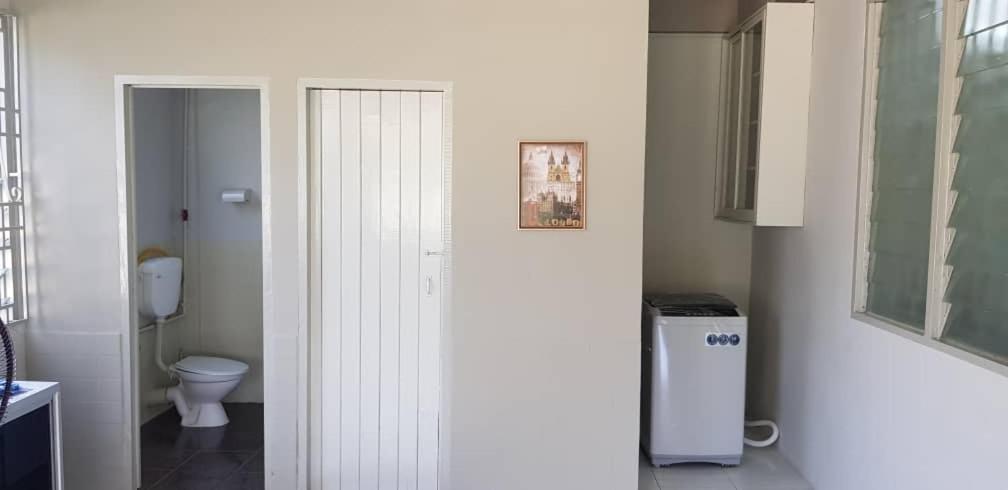 J & I Homestay سيبو المظهر الخارجي الصورة